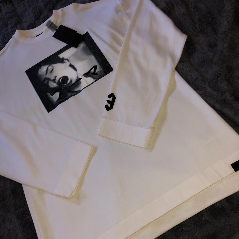 Brand new small Fenty X Puma white long sleeve graphic crewneck t shirt